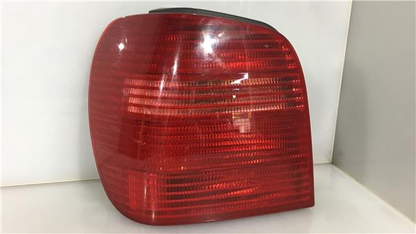 piloto trasero izquierdo volkswagen polo iii