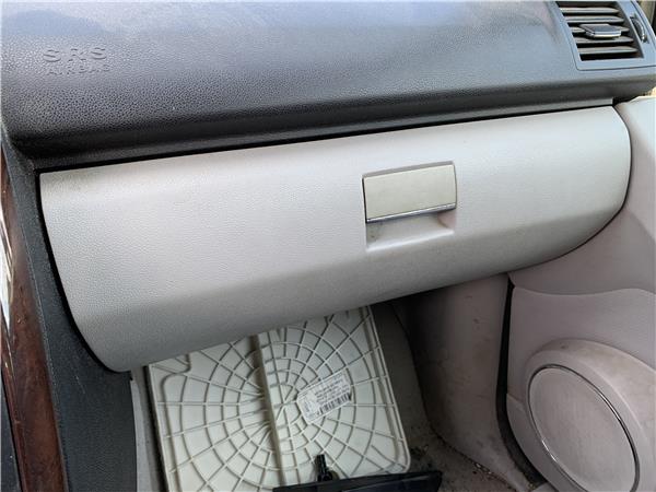 guantera salpicadero mercedes benz clase a bm