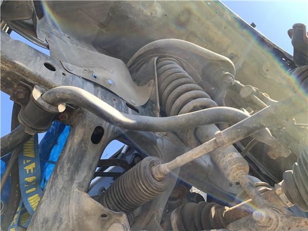 barra estabilizadora delantera toyota land cr