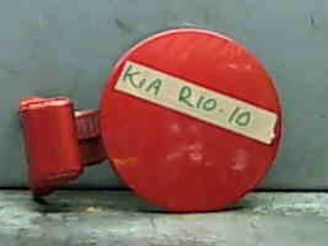 Tapa Exterior Combustible Kia Rio