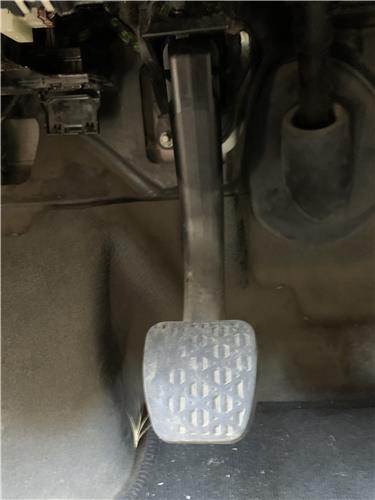 pedal embrague mercedes benz vito furgon 447