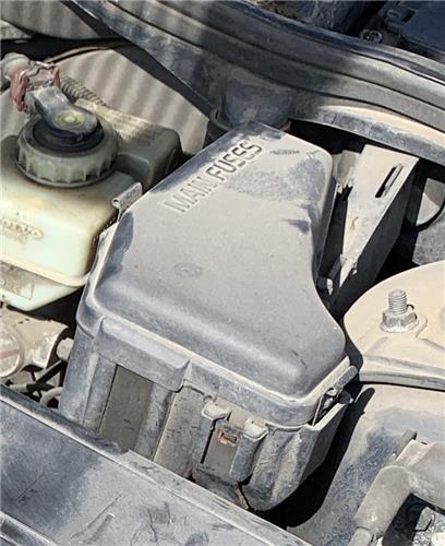 caja fusiblesrele volvo v70 familiar 1996 25