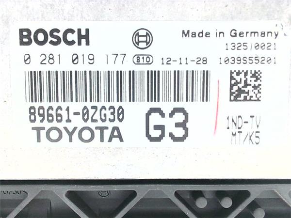 Centralita Toyota Auris 1.4 D-4D