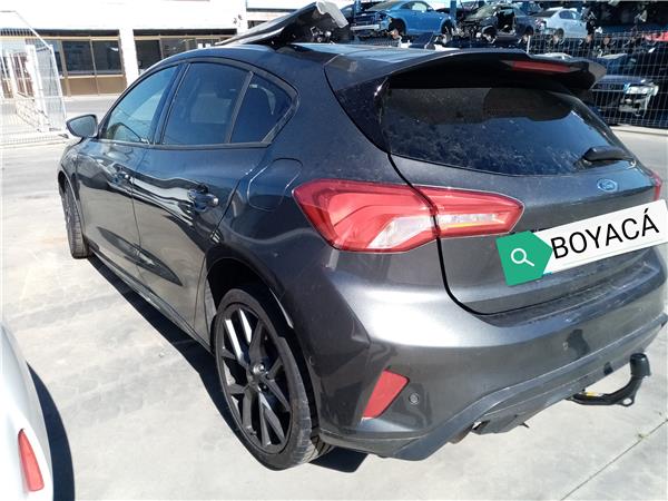 paragolpes trasero ford focus berlina cge 201