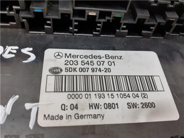 Caja Reles Mercedes-Benz Clase C 2.2