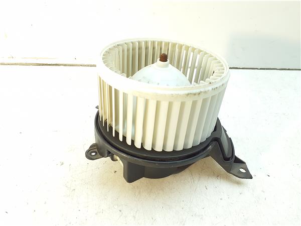 motor calefaccion opel combo d (10.2011 >) 1.3 cargo l1h1 2,2t [1,3 ltr.   66 kw 16v cdti]