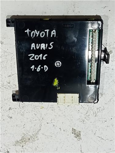 caja reles toyota auris (e18)(10.2012 >) 