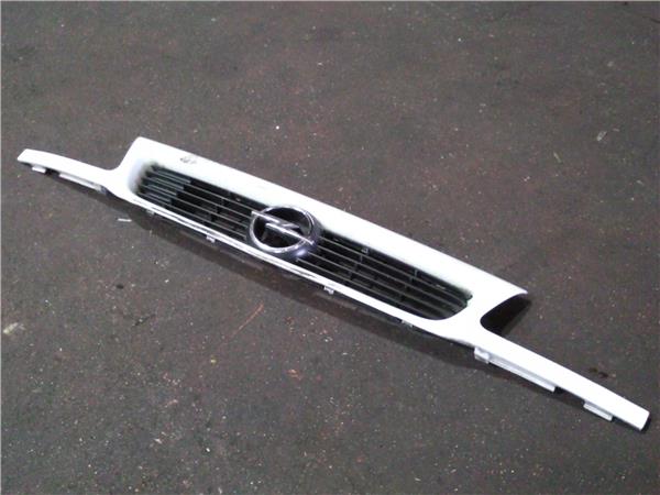 rejilla capo opel astra f berlina (1991 >) 1.6 i 16v