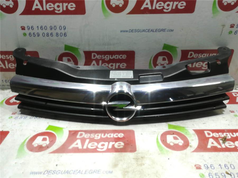 rejilla capo opel astra h berlina cosmo