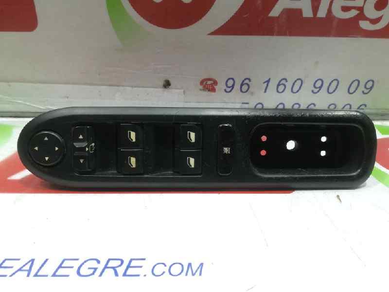 botonera puerta delantera izquierda peugeot 407 st confort