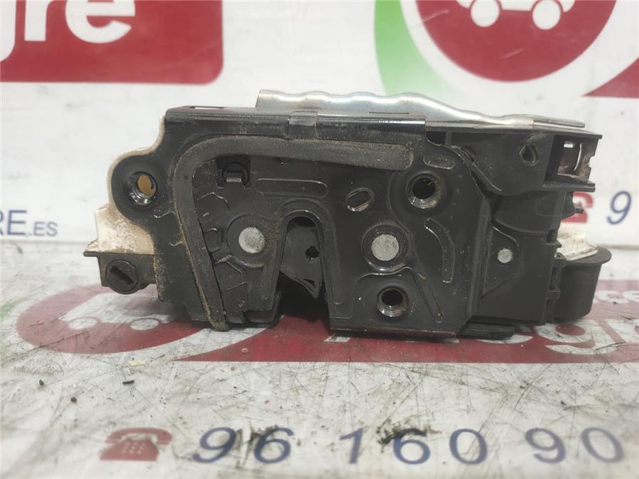 cerradura puerta delantera derecha skoda fabia (5j2) active