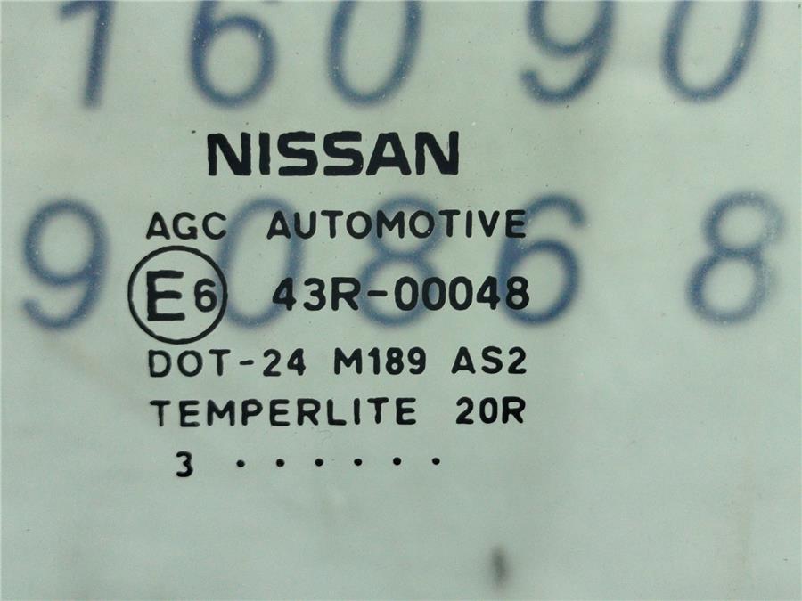 Luna Puerta Trasera Izquierda NISSAN