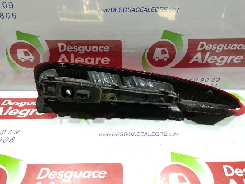 Piloto Trasero Derecho FORD FUSION