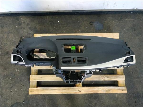 salpicadero renault megane iii coupe k4m858