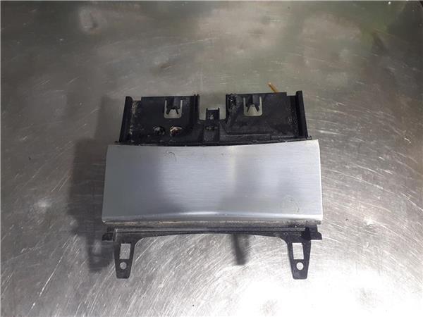 cenicero mercedes clase c w204 berlina om6468