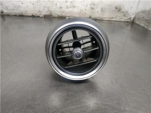 rejilla entrada de aire mercedes clase c w205