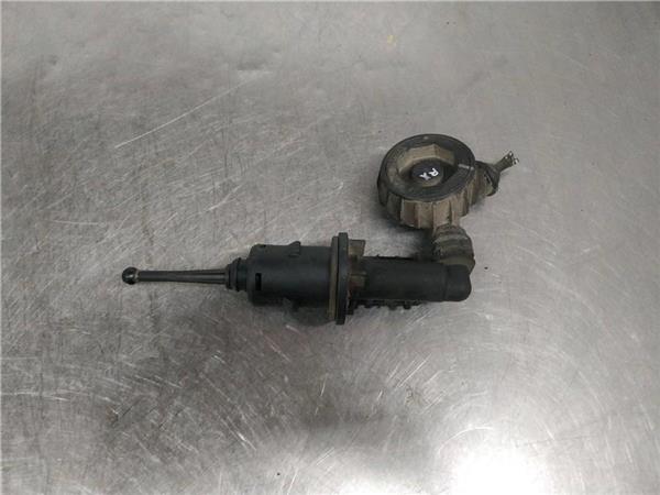 bomba de embrague volkswagen golf v berlina 1