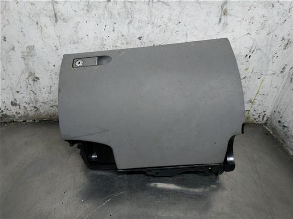 guantera salpicadero mercedes clase c w204 be