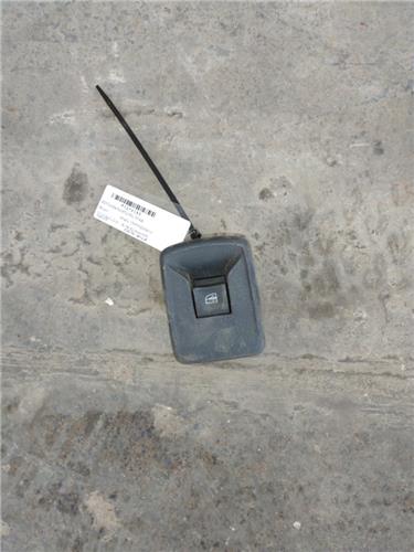 botonera puerta delantera derecha renault kangoo ii (f/kw0)(2008 >) 1.5 limited [1,5 ltr.   66 kw dci diesel fap]