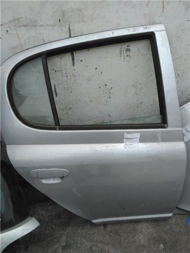 luna trasera derecha toyota yaris 1999 scp10