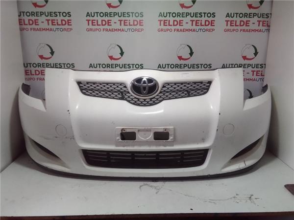Paragolpes Delantero Toyota AURIS 1.6