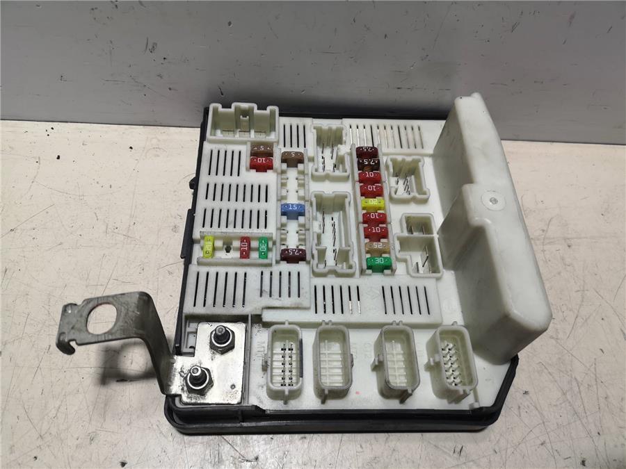 caja reles renault kangoo ii (f/kw0) profesional