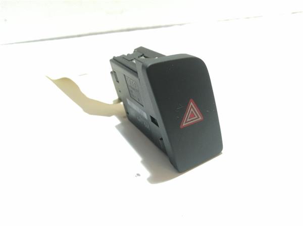 Interruptor Luces Emergencia Audi Q3