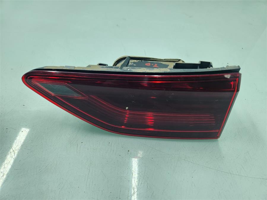 piloto trasero derecho volkswagen golf viii berlina (cd1) life