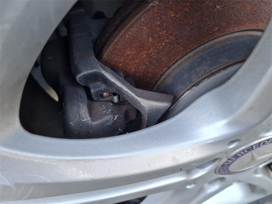 pinza freno delantero izquierda mercedes benz clase a (bm 176) a 180 cdi blueefficiency (176.000)
