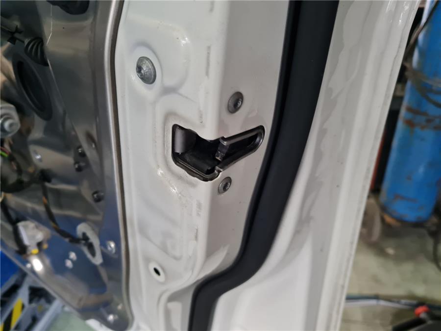 cerradura puerta delantera derecha mercedes benz clase c (bm 204) berlina c 220 cdi (204.008)