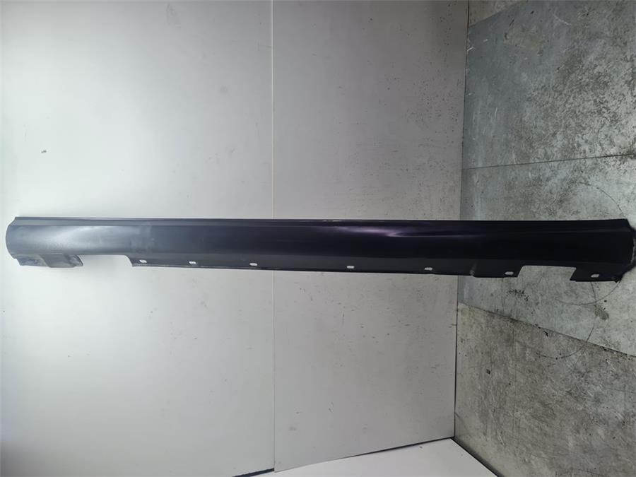 estribo mercedes benz clase c (bm 204) familiar 220 t cdi (204.208)