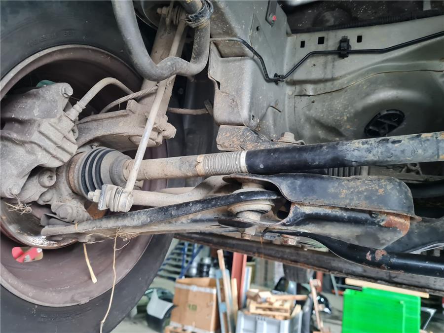 transmision delantera derecha peugeot 208 active