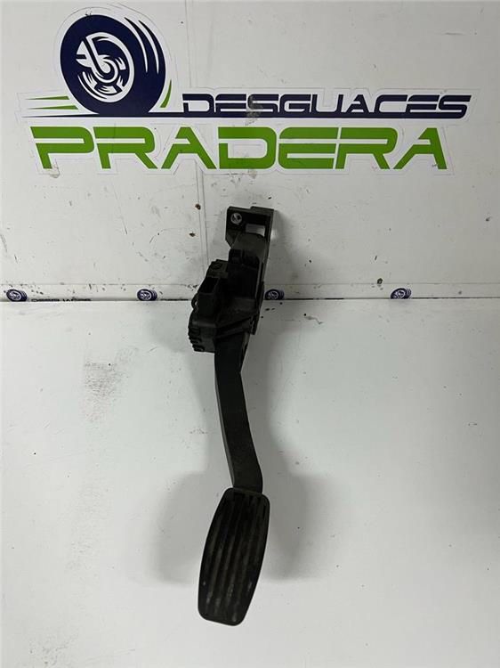 pedal acelerador iveco daily iv furgón/ranchera familiar 35c15 v, 35c15 v/p 146cv 2998cc