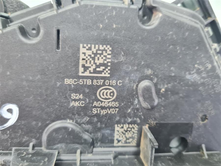 Cerradura Puerta Delantera Derecha