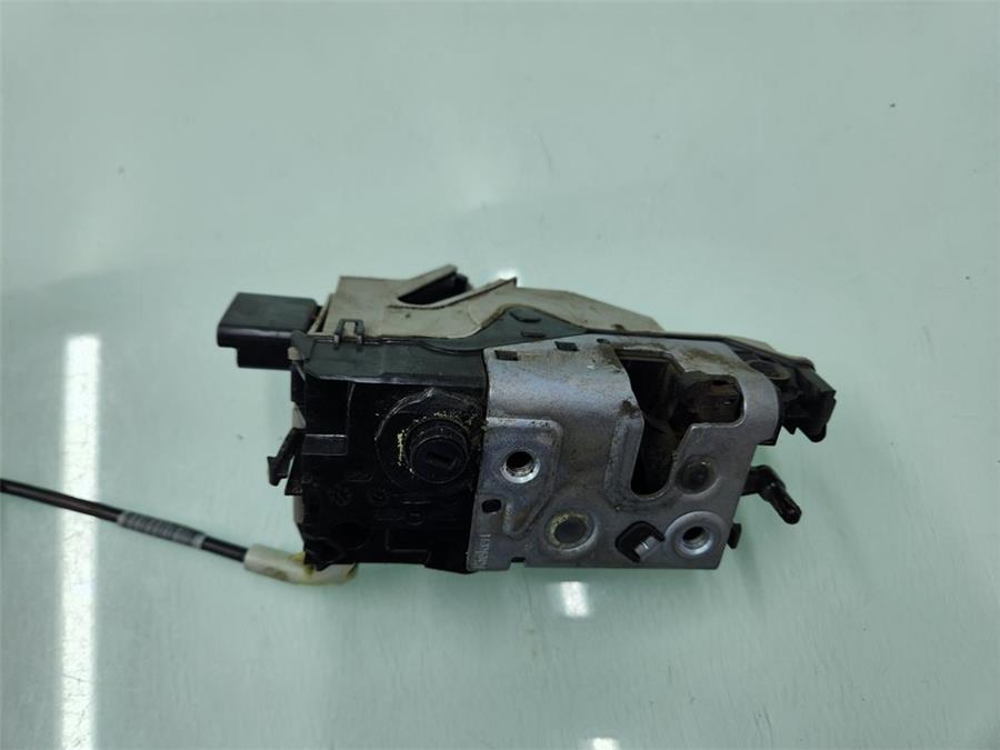 Cierre Electromagnetico Trasero 2008