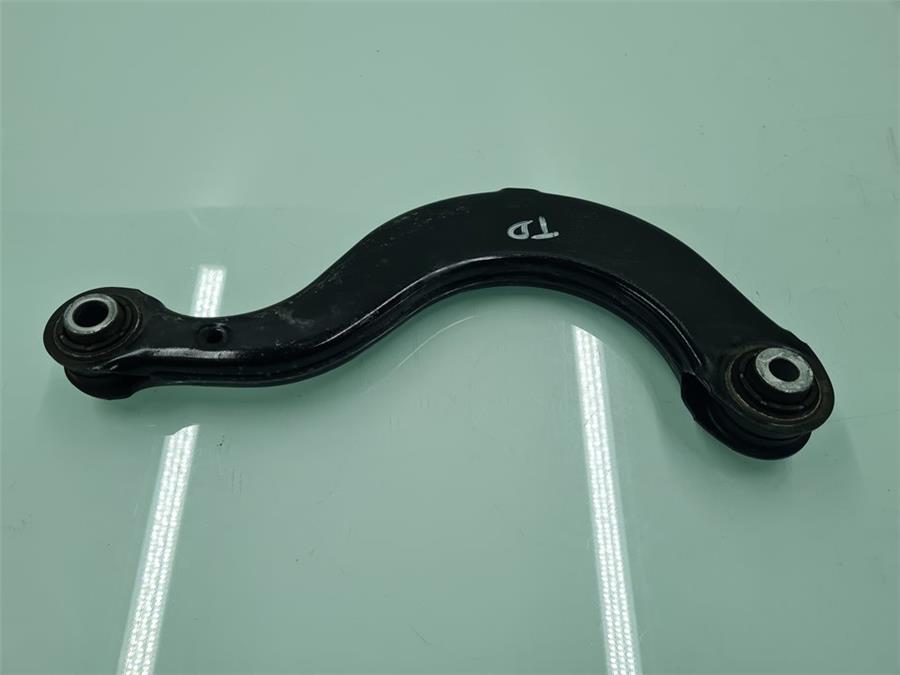 brazo superior trasero derecho volkswagen touran (5t1) advance bmt