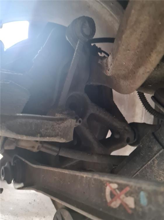 mangueta trasera izquierda peugeot