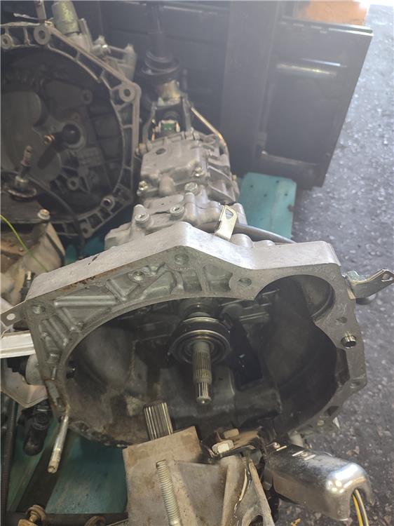 Caja Cambios Manual SUZUKI JIMNY