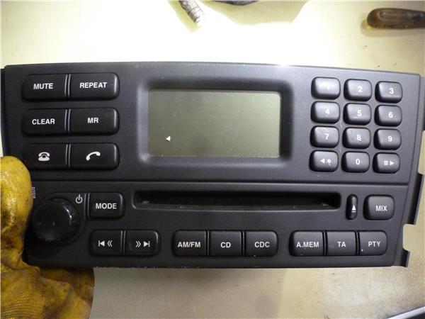 radio / cd jaguar s type (2002 >) 2.7 v6 diesel executive [2,7 ltr.   152 kw v6 diesel cat]