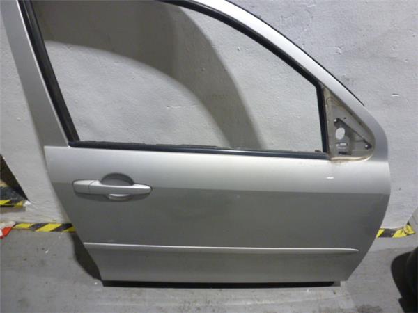 puerta delantera derecha mazda 2 berlina (dy)(2003 >) 1.4 crtd sportive [1,4 ltr.   50 kw diesel cat]