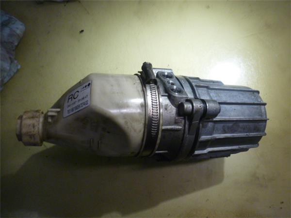 bomba servodireccion opel zafira b 2005 19 c