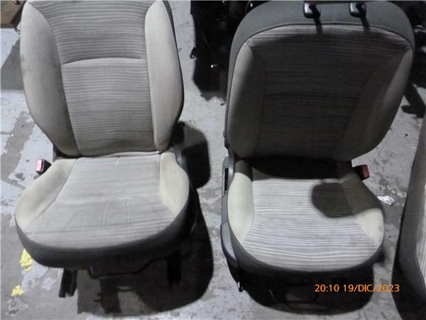 juego asientos renault kangoo ii (f/kw0)(2008 >) 1.5 dynamique [1,5 ltr.   80 kw dci diesel fap]