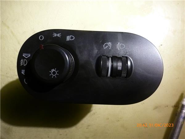 mando de luces seat ibiza (6l1)(04.2002 >) 1.4 reference [1,4 ltr.   55 kw tdi]