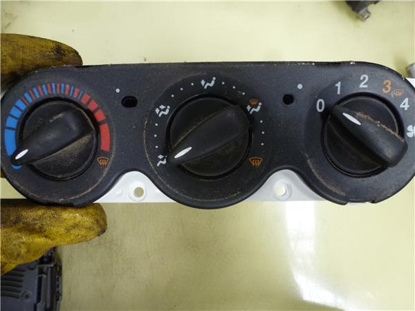 mandos calefaccion / aire acondicionado ford tourneo connect (tc7)(2002 >) 1.8 kombi corta (2009 >) [1,8 ltr.   66 kw tdci cat]