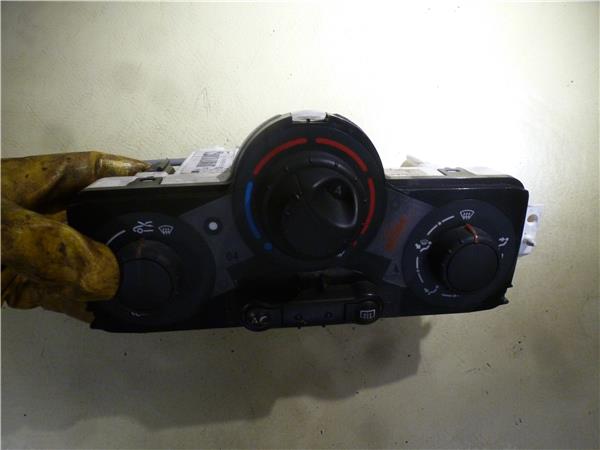 mandos calefaccion / aire acondicionado renault megane ii berlina 5p (10.2002 >) 1.5 authentique [1,5 ltr.   60 kw dci diesel]