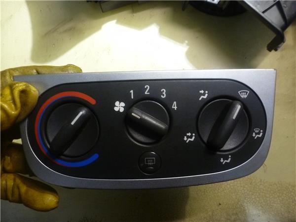 mandos climatizador opel corsa c 2003  10 enj