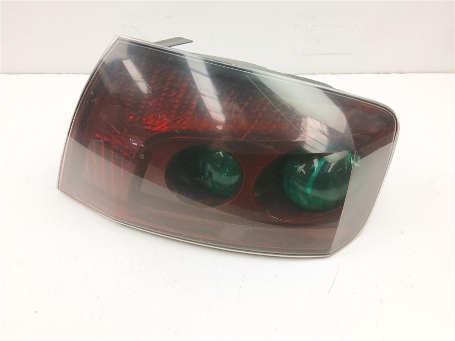 piloto trasero derecho peugeot 407 (6d_) 2.0 hdi 135 (6drhrh, 6drhre, 6drhrg, 6drhrj)