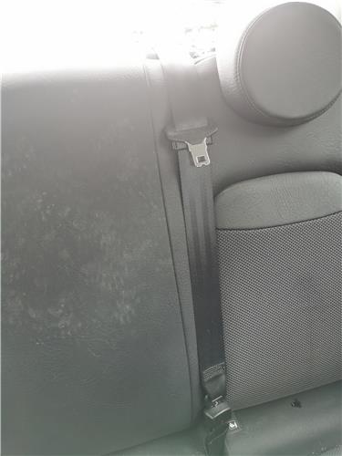 cinturon seguridad trasero central fiat 500x (334)(2014 >) 1.6 cross [1,6 ltr.   88 kw jtdm 16v]