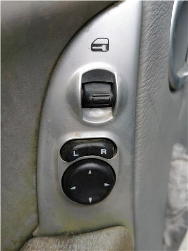 botonera puerta delantera izquierda jeep cherokee (kj)(2002 >) 2.8 crd extreme [2,8 ltr.   120 kw crd cat]