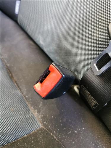anclaje cinturon trasero derecho seat ibiza (6p1)(05.2015 >) 1.0 reference [1,0 ltr.   55 kw]